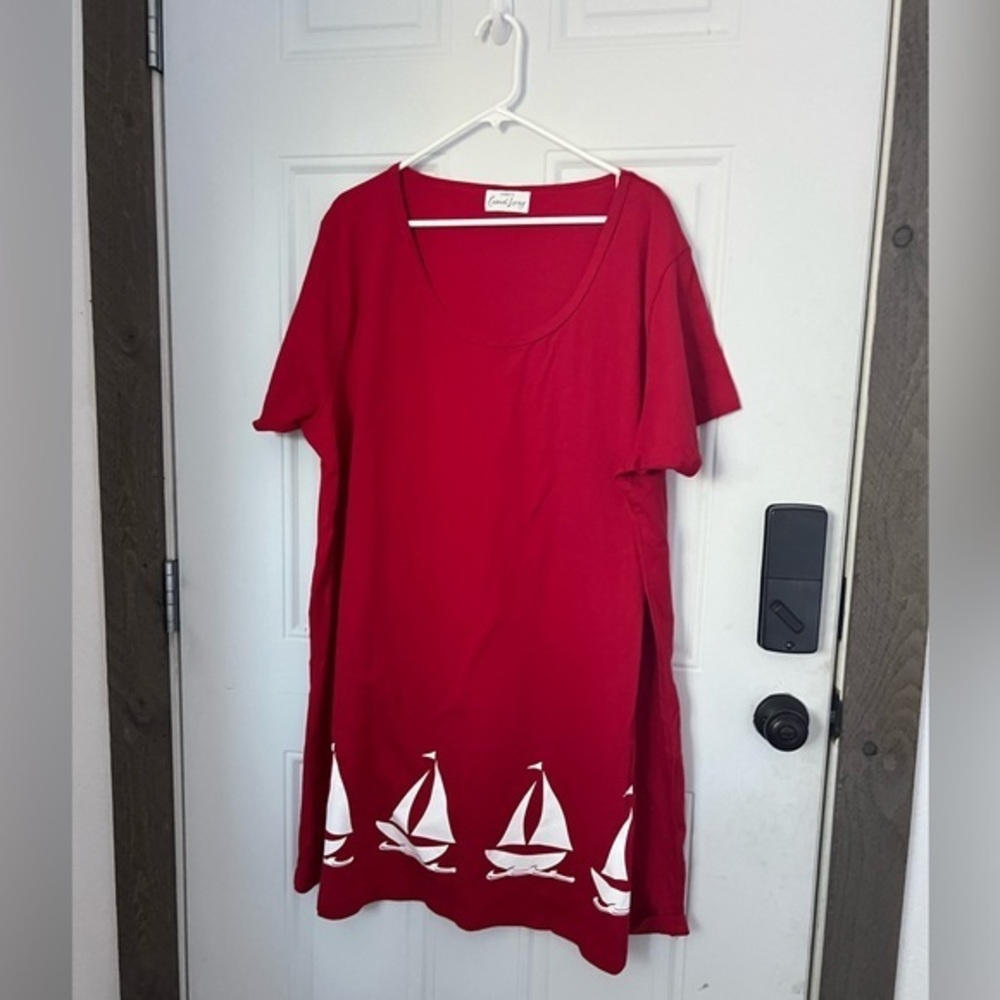 Casual Living Red tunic top sailboat pattern plus size